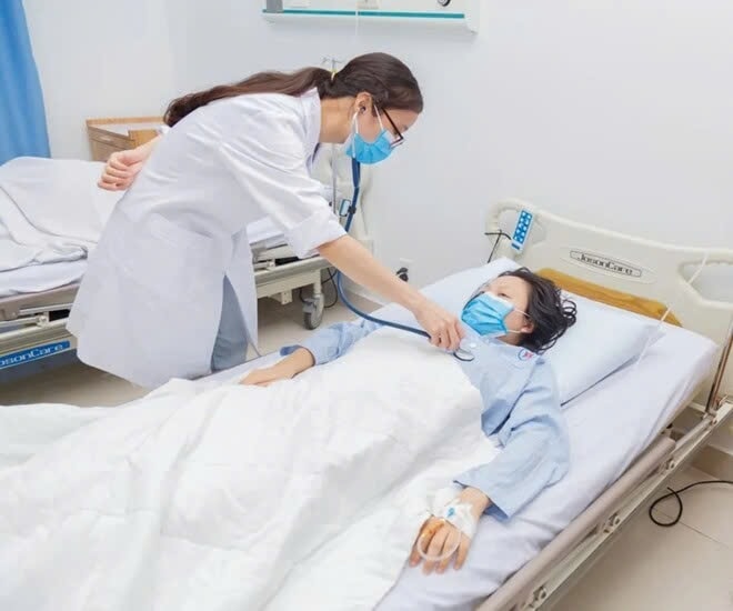 Không chỉ có những trẻ dưới 5 tuổi mà ngay cả trẻ lớn cũng bị mắc cúm và biến chứng  