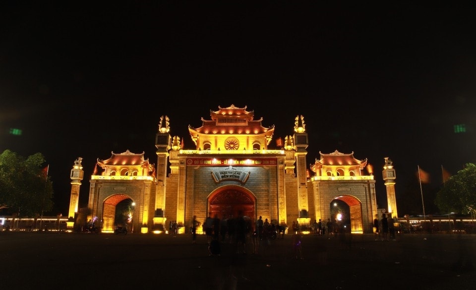 Khu Di tích lịch sử Đền Hùng là không gian văn hóa thiêng liêng của dân tộc. (Ảnh minh hoạ: Mai Mai)