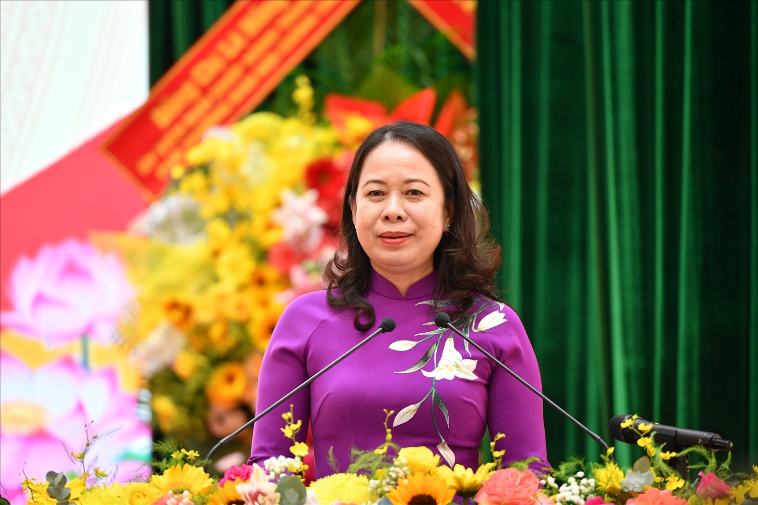 Phó Chủ tịch nước Võ Thị Ánh Xuân dự và phát biểu chỉ đạo tại  Đại hội Thi đua yêu nước tỉnh An Giang 