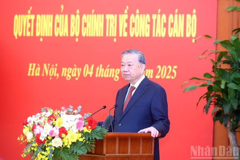 Tổng Bí thư Tô Lâm phát biểu chỉ đạo và giao nhiệm vụ. (Ảnh: ĐĂNG KHOA) Tổng Bí thư Tô Lâm phát biểu chỉ đạo và giao nhiệm vụ. (Ảnh: ĐĂNG KHOA)