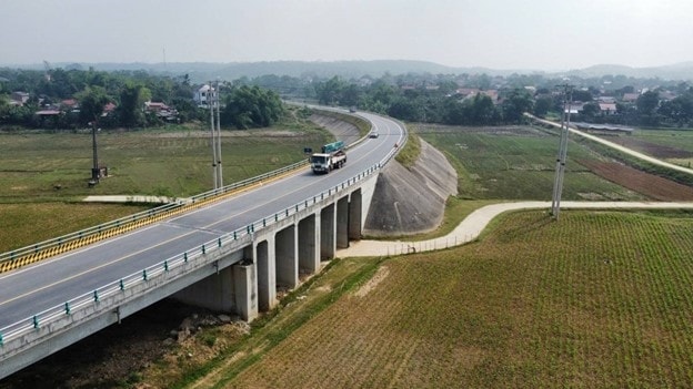 Tuyến đường liên kết nối đường Hồ Chí Minh với Quốc lộ 70B, quốc lộ 32C, Phú Thọ đi tỉnh Yên Bái có mức đầu tư 1900 tỷ đồng. (Ảnh minh hoạ: kinhtedothi)