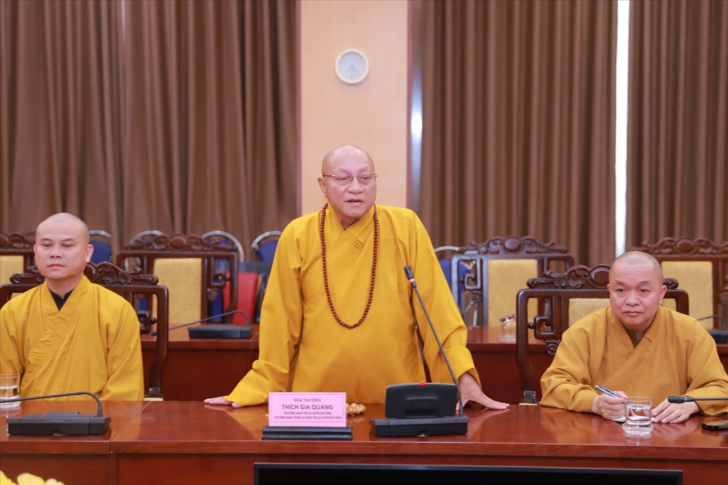 Hòa thượng Thích Gia Quang, Trưởng ban Trị sự Giáo hội Phật giáo tỉnh Tuyên Quang phát biểu tại buổi tiếp