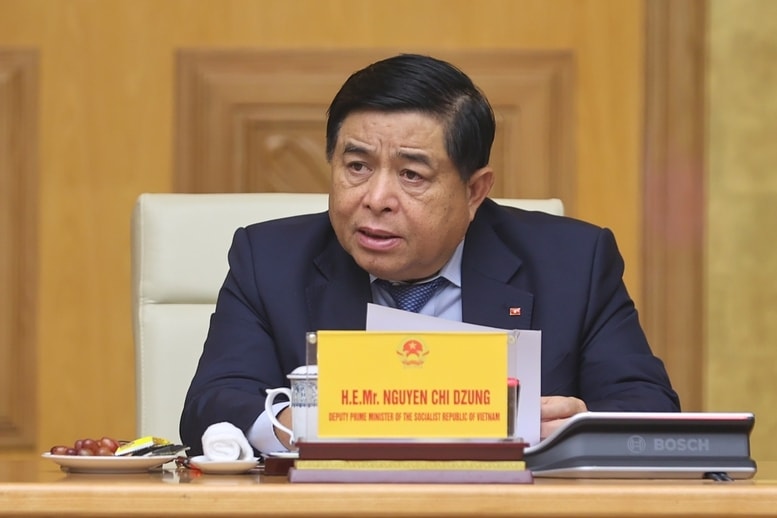Thủ tướng Chính phủ đề nghị SEMI và các doanh nghiệp bán dẫn thế giới tin tưởng vào môi trường đầu tư và tiếp tục đầu tư vào Việt Nam; tiếp tục đề xuất cơ chế, chính sách để phát triển ngành bán dẫn Việt Nam trên tinh thần hai bên cùng có lợi... - Ảnh: VGP/Nhật Bắc