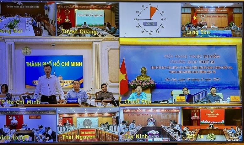 Phiên họp được kết nối trực tuyến từ trụ sở Chính phủ tới 26 tỉnh, thành phố đang có các công trình, dự án quan trọng quốc gia, trọng điểm ngành giao thông vận tải - Ảnh: VGP/Nhật Bắc