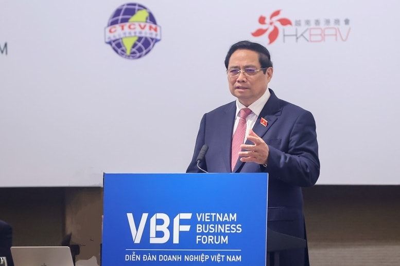 Thủ tướng cho biết, Việt Nam xác định 2 mục tiêu chiến lược 100 năm; phấn đấu tăng trưởng 8% trong năm 2025, 2 con số trong những giai đoạn tiếp theo - Ảnh: VGP/Nhật Bắc Thủ tướng cho biết, Việt Nam xác định 2 mục tiêu chiến lược 100 năm; phấn đấu tăng trưởng 8% trong năm 2025, 2 con số trong những giai đoạn tiếp theo - Ảnh: VGP/Nhật Bắc