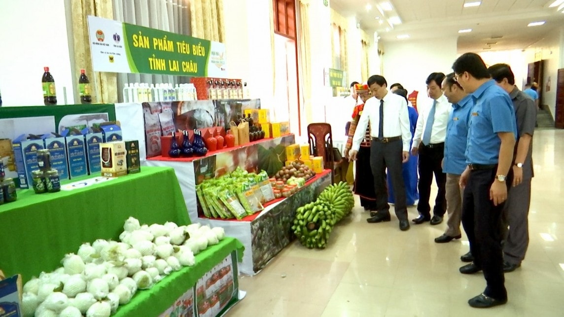 Lai Châu ưu tiên phát triển du lịch gắn với các sản phẩm OCOP