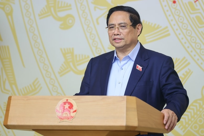 Thủ tướng yêu cầu tất cả các bộ, ngành, địa phương, doanh nghiệp, chủ đầu tư, các chủ thể liên quan chủ động, tích cực phát triển nhà ở xã hội - Ảnh: VGP/Nhật Bắc
