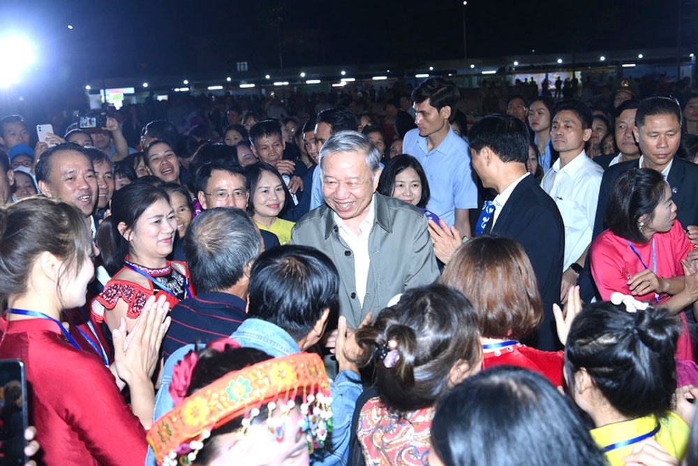 Tổng Bí thư Tô Lâm dự Ngày hội Đại đoàn kết toàn dân tộc với Nhân dân phường Thượng Cát, Thành phố Hà Nội. (Ảnh ĐĂNG KHOA) 