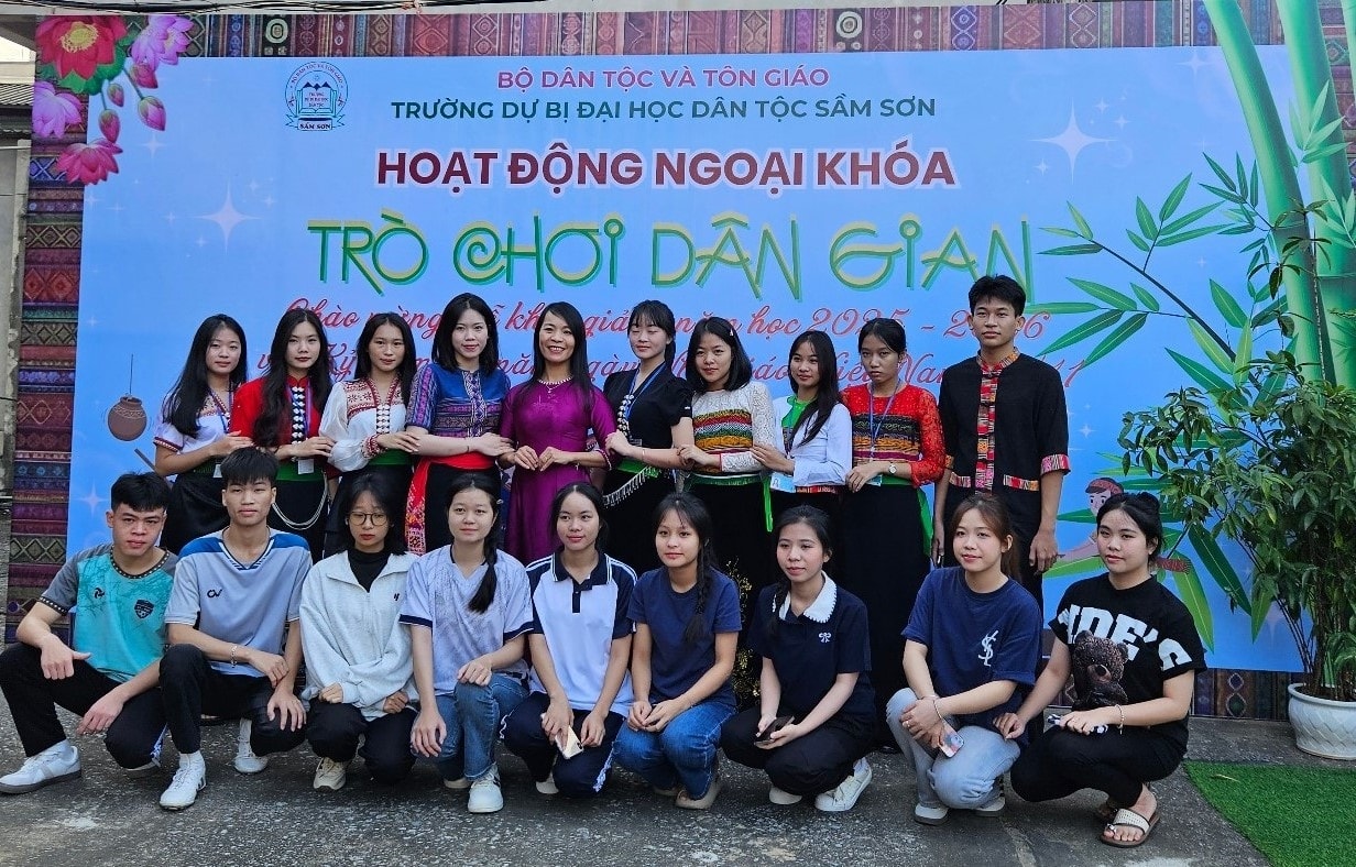 Trường Dự bị Đại học Dân tộc Sầm Sơn khai giảng năm học 2025 – 2026 9