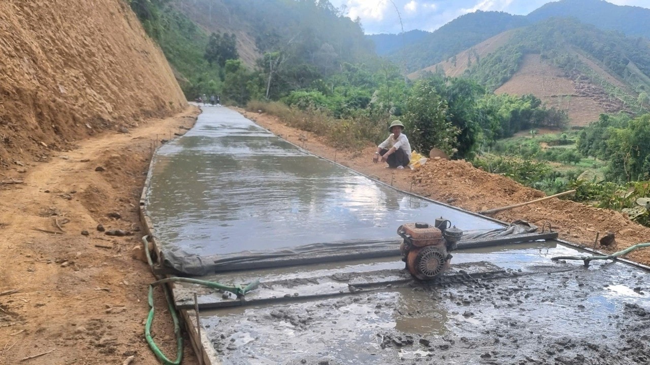 Sơn La kiến nghị các chính sách dân tộc giai đoạn tới không chỉ tập trung hỗ trợ vùng đặc biệt khó khăn mà nên mở rộng ra các địa bàn khác để thúc đẩy sự phát triển kinh tế - xã hội vùng đồng bào DTTS ổn định và toàn diện.