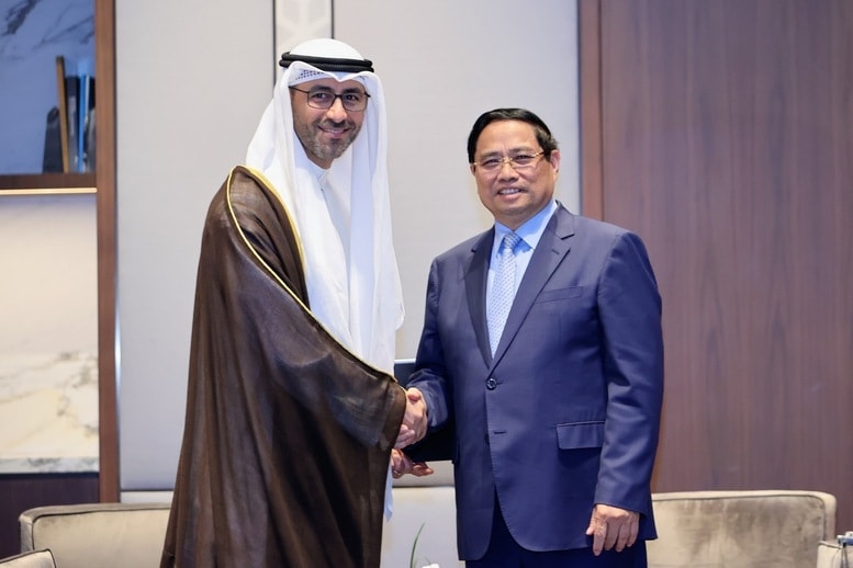 Thủ tướng Chính phủ Phạm Minh Chính tiếp Giám đốc điều hành Tập đoàn dầu khí Quốc gia Kuwait (KPC) Sheikh Nawaf S. Al-Sabah - Ảnh: VGP/Nhật Bắc