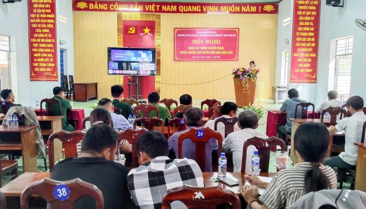 Hội nghị tập huấn ông tác thông đối ngoại, tuyên truyền chủ quyền biên giới tại xã Buôn Đôn