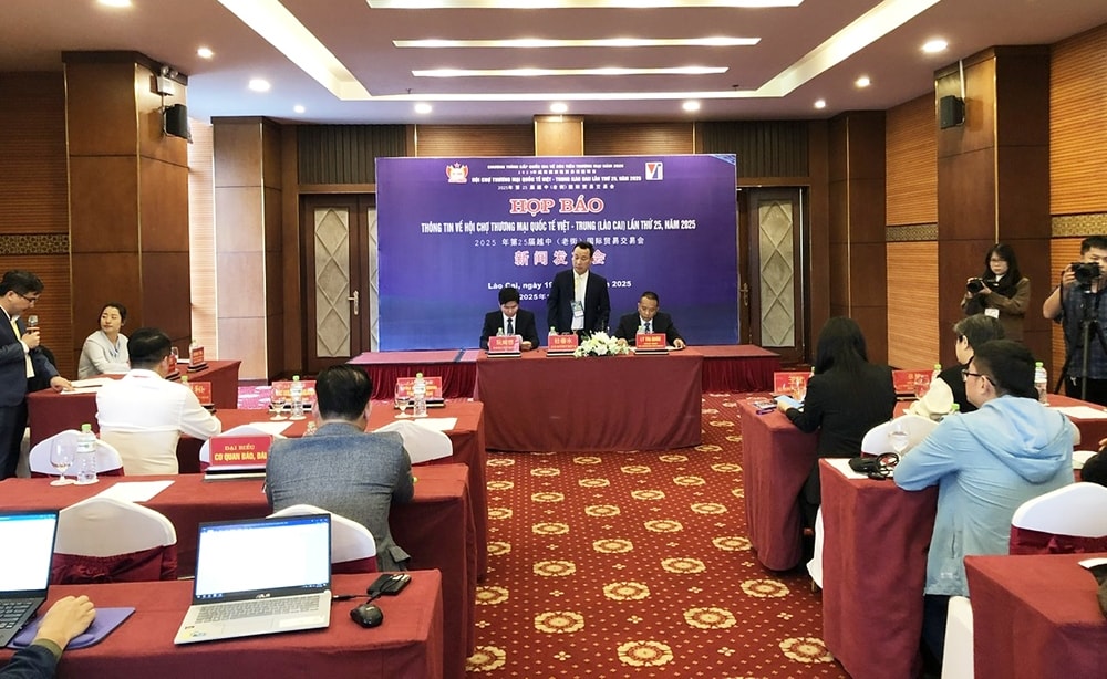 Quang cảnh Họp báo thông tin về Hội chợ. (Ảnh: Trọng Bảo)
