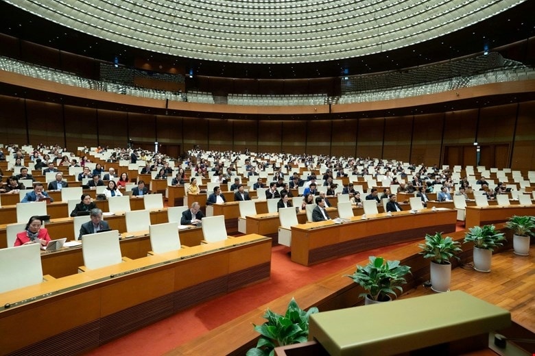 Quang cảnh phiên họp