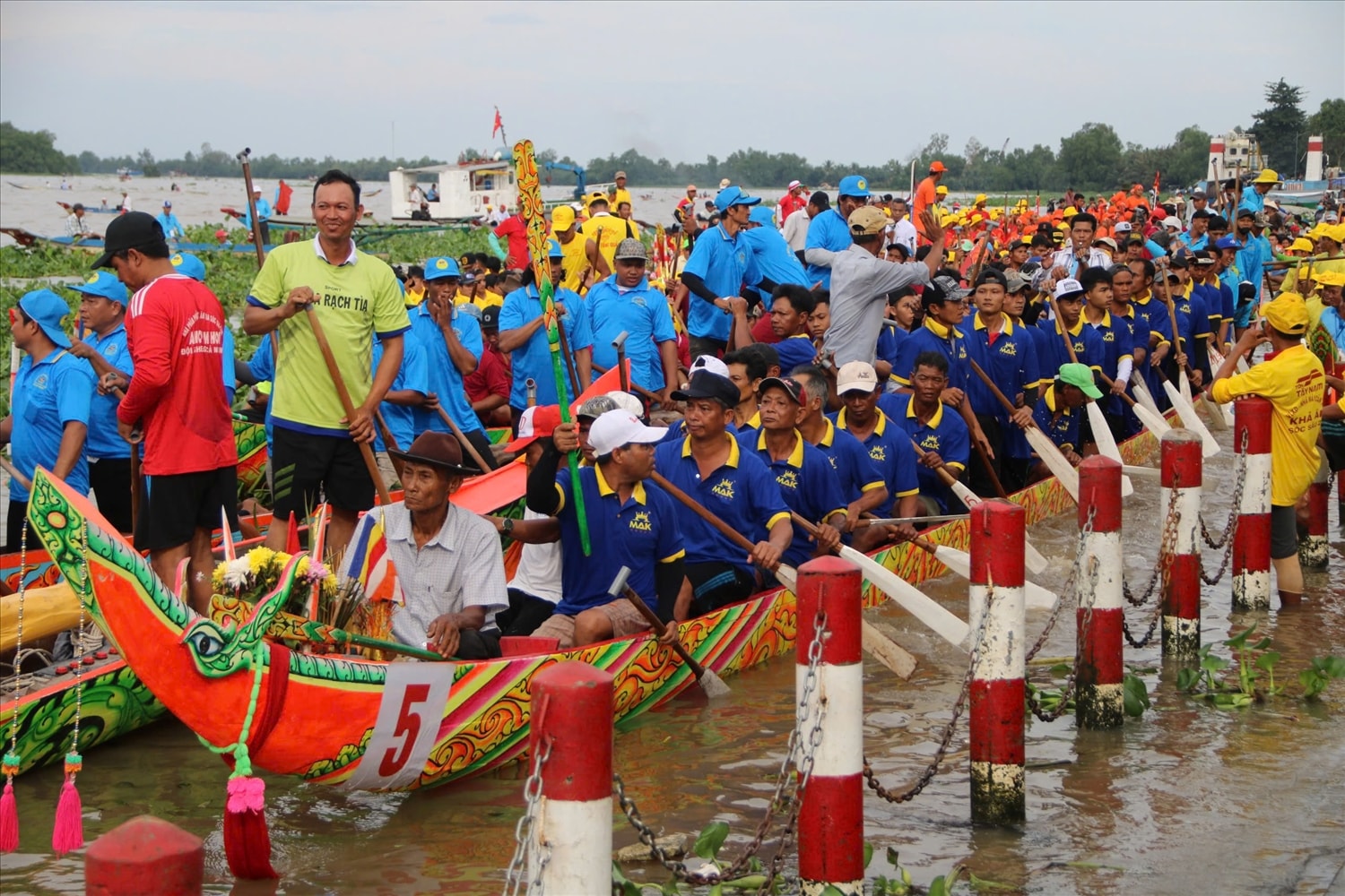Chương trình MTQG 1719 đã hỗ trợ nhiều địa phương sửa, đóng mới ghe Ngo, góp phần bảo tồn môn thể thao truyền thống của đồng bào Khmer trên địa bàn tỉnh An Giang Chương trình MTQG 1719 đã hỗ trợ nhiều địa phương sửa, đóng mới ghe Ngo, góp phần bảo tồn môn thể thao truyền thống của đồng bào Khmer trên địa bàn tỉnh An Giang
