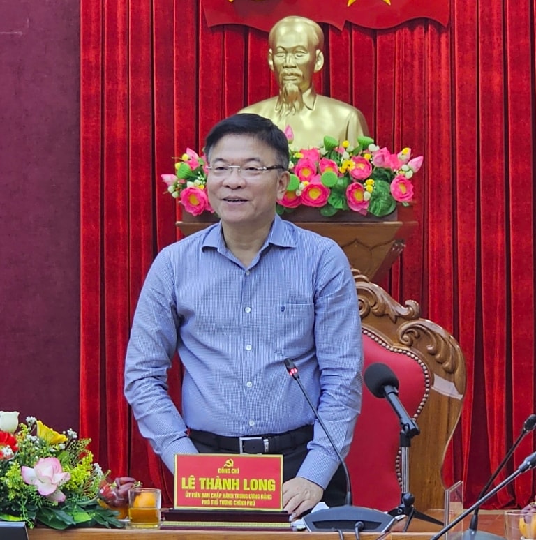 Phó Thủ tướng Chính phủ Lê Thành Long phát biểu tại buổi làm việc với lãnh đạo tỉnh Gia Lai. (Ảnh: T.N) Phó Thủ tướng Chính phủ Lê Thành Long phát biểu tại buổi làm việc với lãnh đạo tỉnh Gia Lai. (Ảnh: T.N)