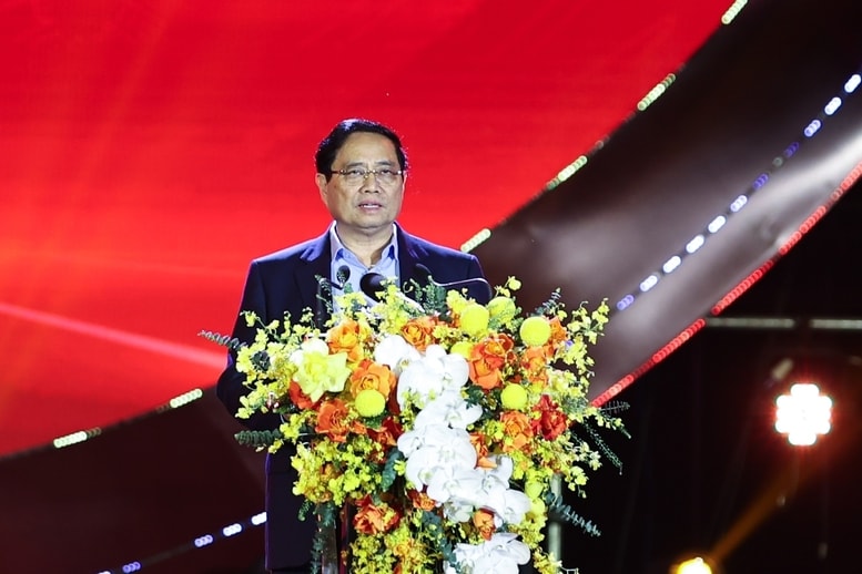 Thủ tướng cho rằng việc bảo tồn, phát huy giá trị văn hóa không chỉ là trách nhiệm lịch sử mà còn là cách để tôn vinh quá khứ, giáo dục thế hệ trẻ và xây dựng tương lai bền vững cho dân tộc Việt Nam - Ảnh: VGP/Nhật Bắc