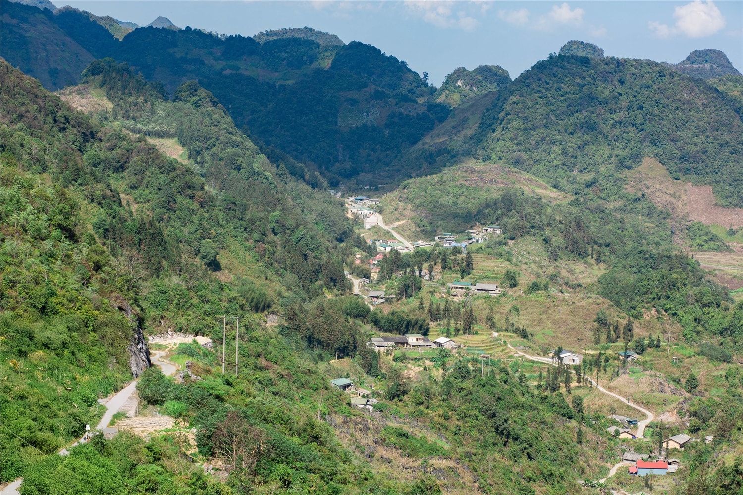 Bản làng biên giới Cán Tỷ, tỉnh Tuyên Quang