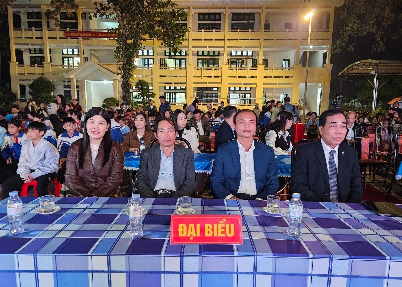 Các đại biểu tham dự hội thi.(ảnh Quỳnh Trâm)