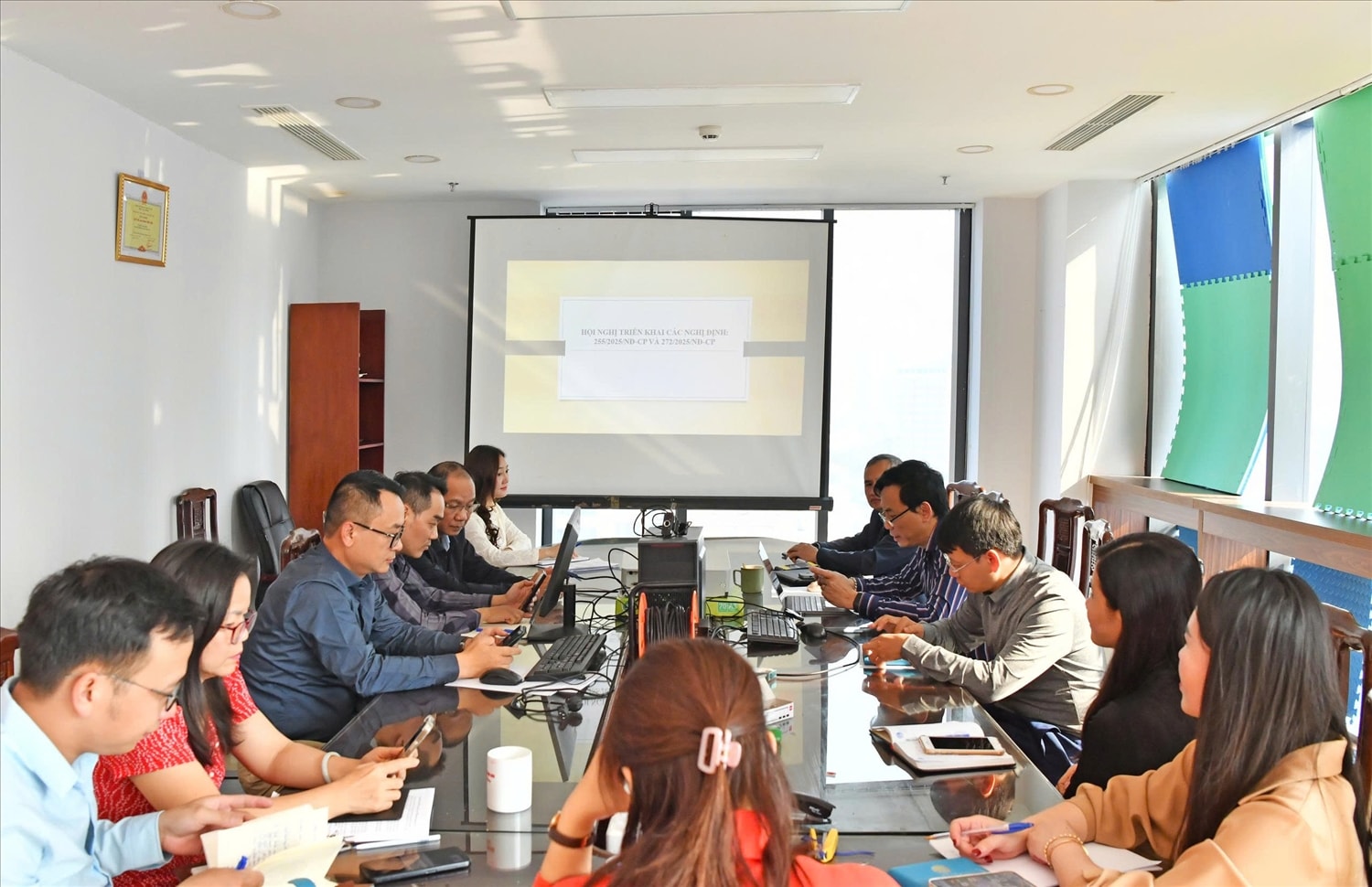 Các đại biểu tham dự Hội nghị tại điểm cầu Bộ Dân tộc và Tôn giáo