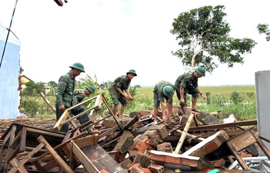 Thủ tướng yêu cầu hằng tuần báo cáo tiến độ xây dựng, sửa chữa nhà cho Nhân dân sau bão, lũ (Ảnh MH)