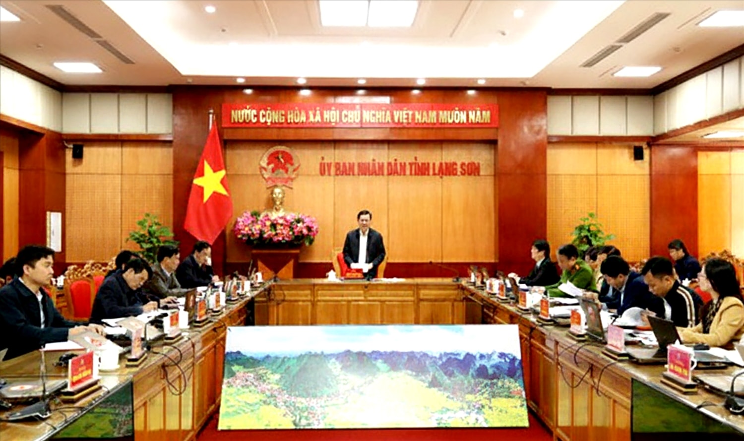 Toàn cảnh cuộc họp