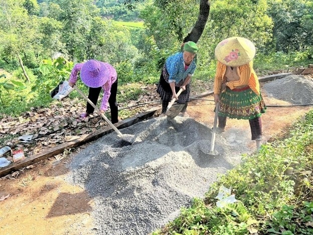 Chương trình MTQG 1719 đang góp phần thúc đẩy phát triển toàn diện đời sống đồng bào dân tộc Mông ở Cao Bằng, gắn nâng cao thu nhập với củng cố đoàn kết.