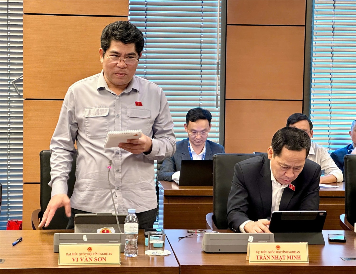 Đại biểu Vi Văn Sơn (đoàn Nghệ An). Ảnh: Quốc hội Đại biểu Vi Văn Sơn (đoàn Nghệ An). Ảnh: Quốc hội
