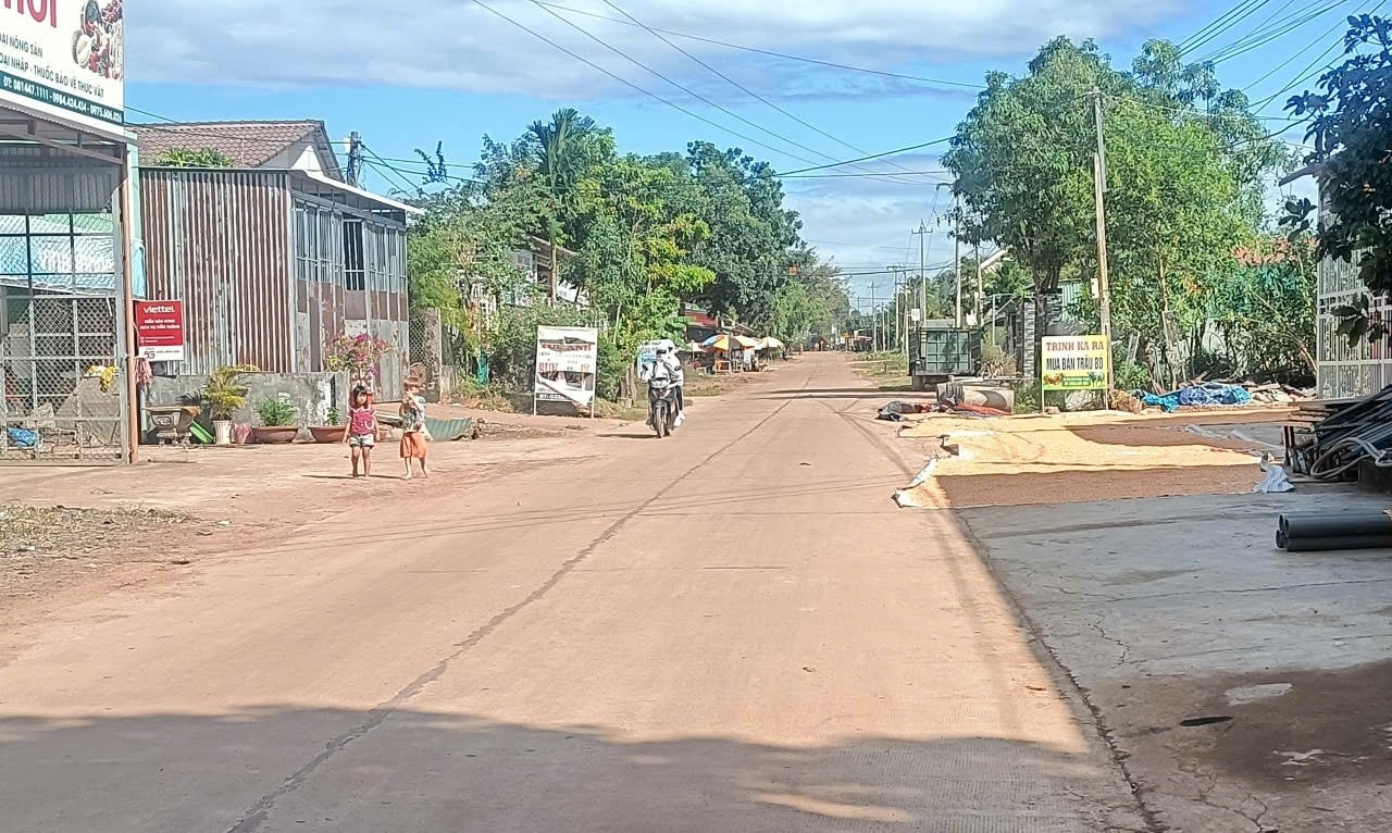 Từ “điểm nóng”, năm 2025 thôn 15 Cư Kbang của xã Ea Rốk không còn trường hợp tảo hôn