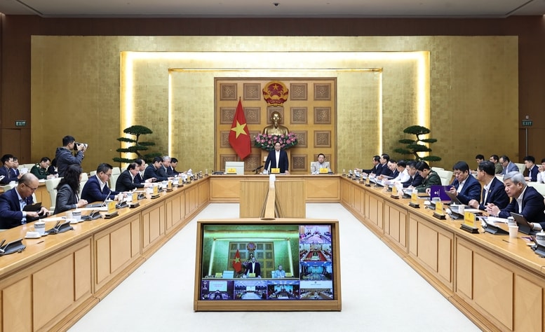 Thủ tướng Chính phủ Phạm Minh Chính chủ trì họp với các bộ, ngành, cơ quan Trung ương, trực tuyến với các địa phương về tình hình thực hiện Thủ tướng Chính phủ Phạm Minh Chính chủ trì họp với các bộ, ngành, cơ quan Trung ương, trực tuyến với các địa phương về tình hình thực hiện