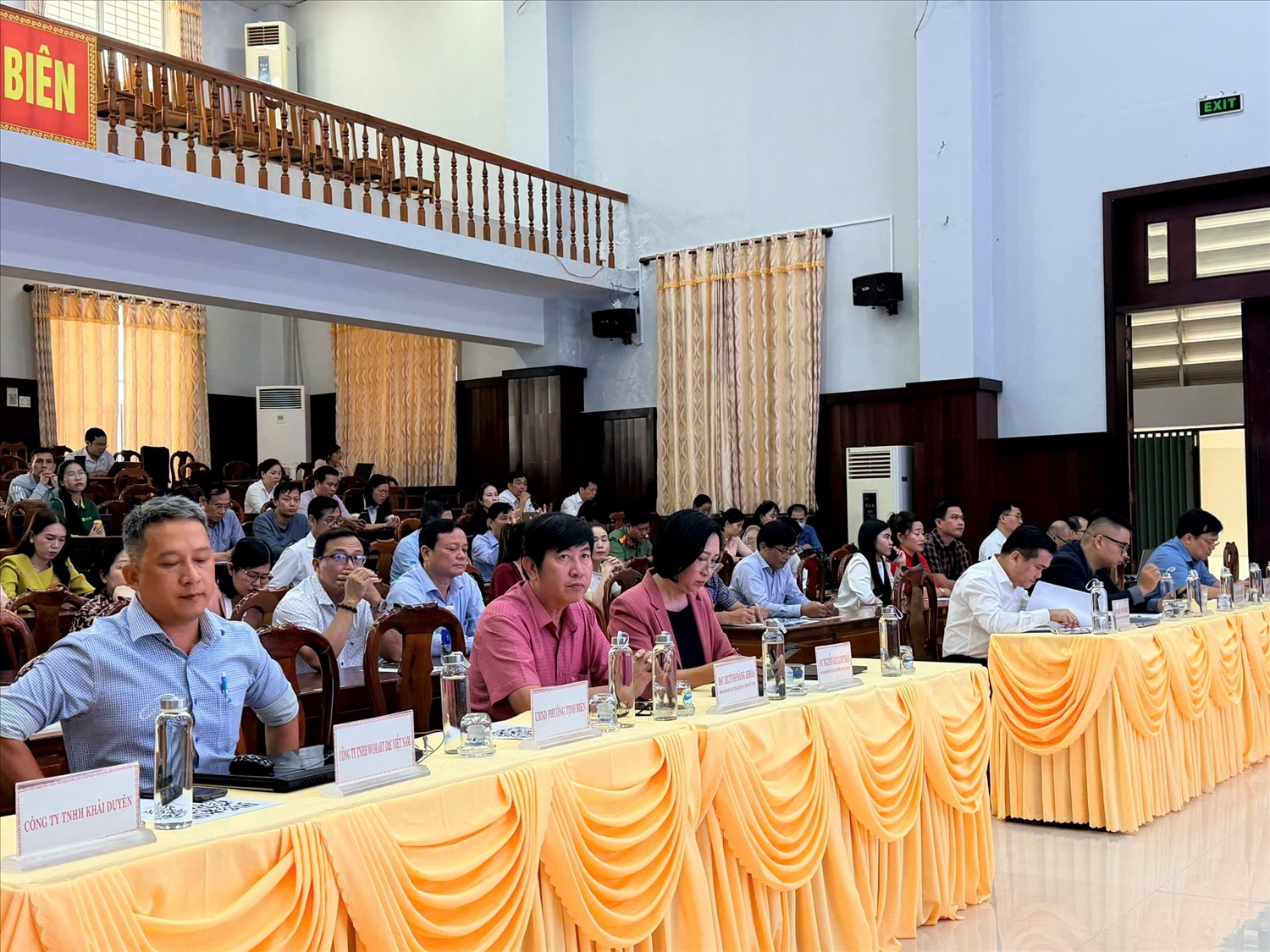 Đại biểu tham dự  hội nghị tổng kết 