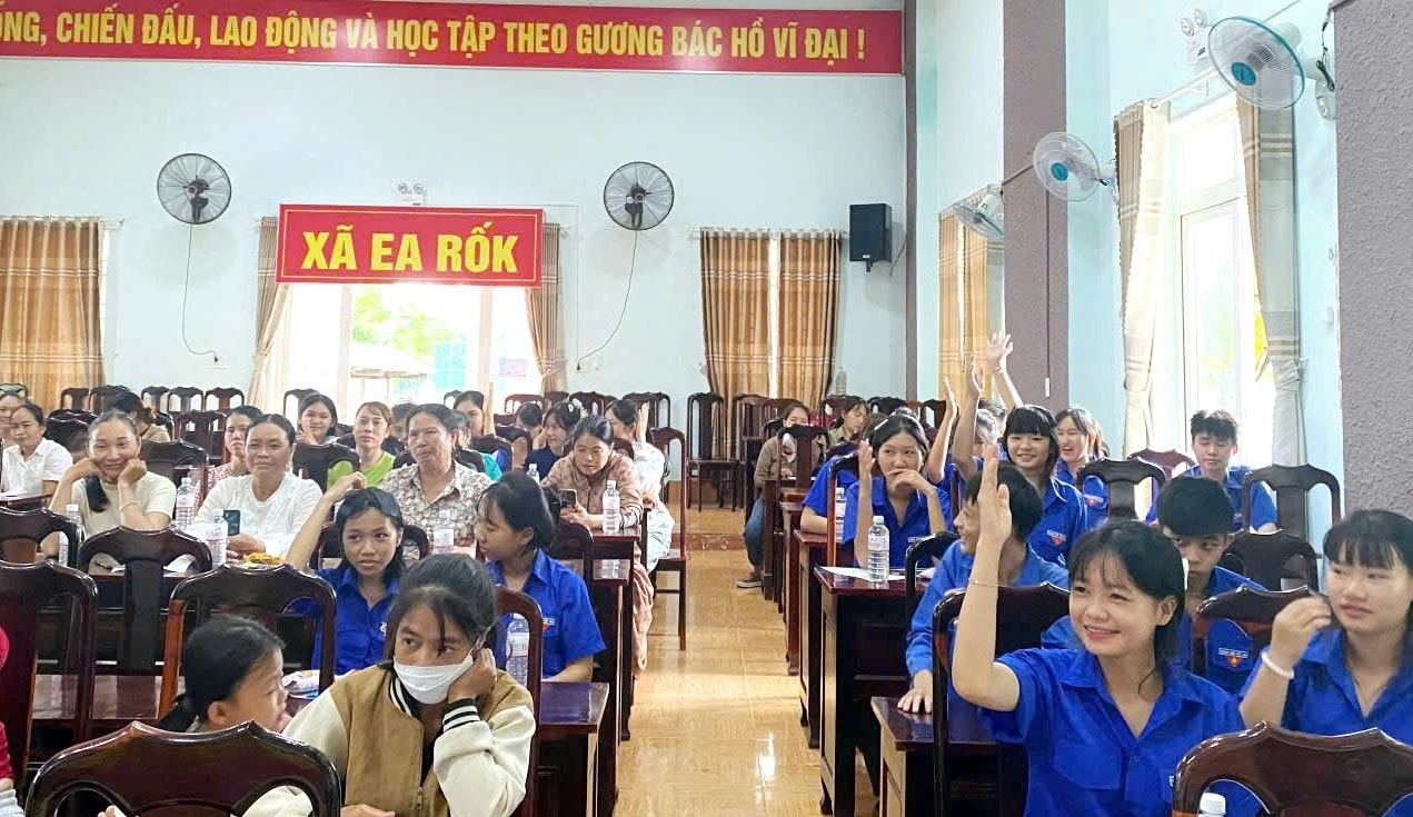 Xã tổ chức tuyên truyền, phổ biến pháp luật, nâng cao nhận thức của người dân về tác hại của tảo hôn và hôn nhân cận huyết thống