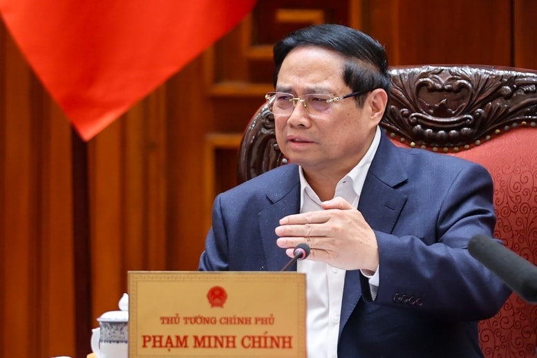 Thủ tướng Phạm Minh Chính cho ý kiến để thống nhất phương án tổ chức buổi lễ, với điểm cầu trung tâm dự kiến tại lễ khởi công dự án đầu tư xây dựng Khu đô thị thể thao Olympic (xã Thượng Phúc, thành phố Hà Nội) - Ảnh: VGP/Nhật Bắc
