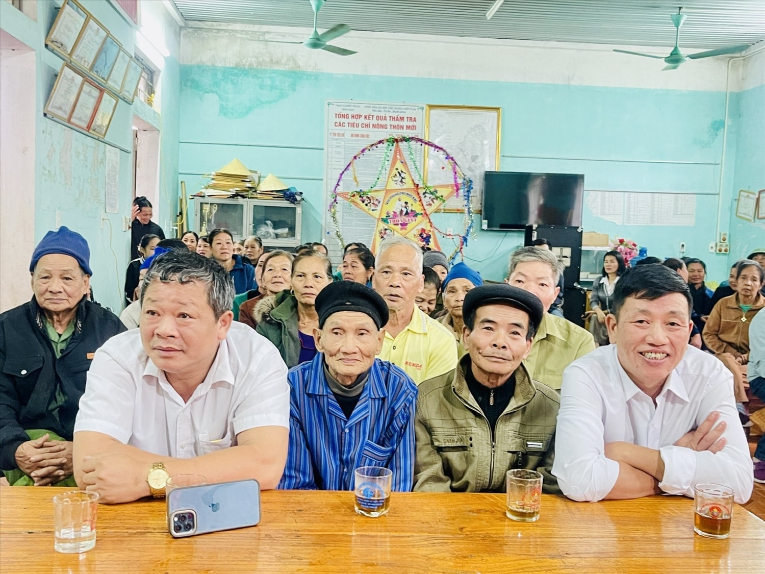 Cùng với giảm nghèo về thông tin, xã Điền Lư chú trọng tuyên truyền, phổ biến, giáo dục pháp luật, gắn với xây dựng xã đạt chuẩn tiếp cận pháp luật và nông thôn mới.