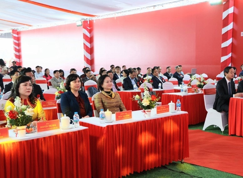Phó Thủ tướng Mai Văn Chính dự Lễ Khởi công Dự án Xây dựng Nhà Văn hóa Thanh niên tại điểm cầu TPHCM - Ảnh: VGP/Giang Thanh