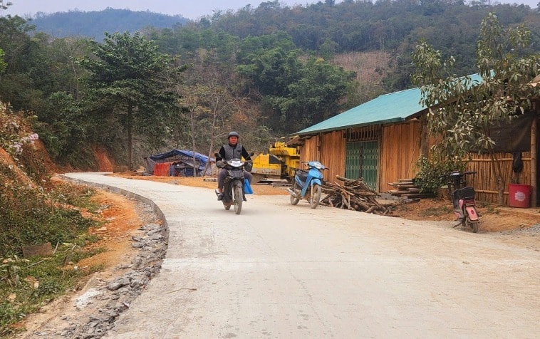 Trên địa bàn tỉnh Cao Bằng hiện mới có 70% số thôn có đường ô tô đến trung tâm được cứng hóa.