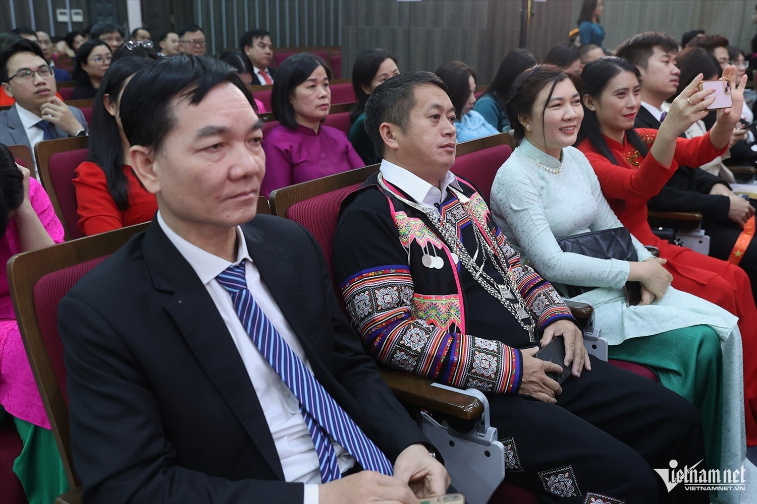 Các đại biểu dự Đại hội