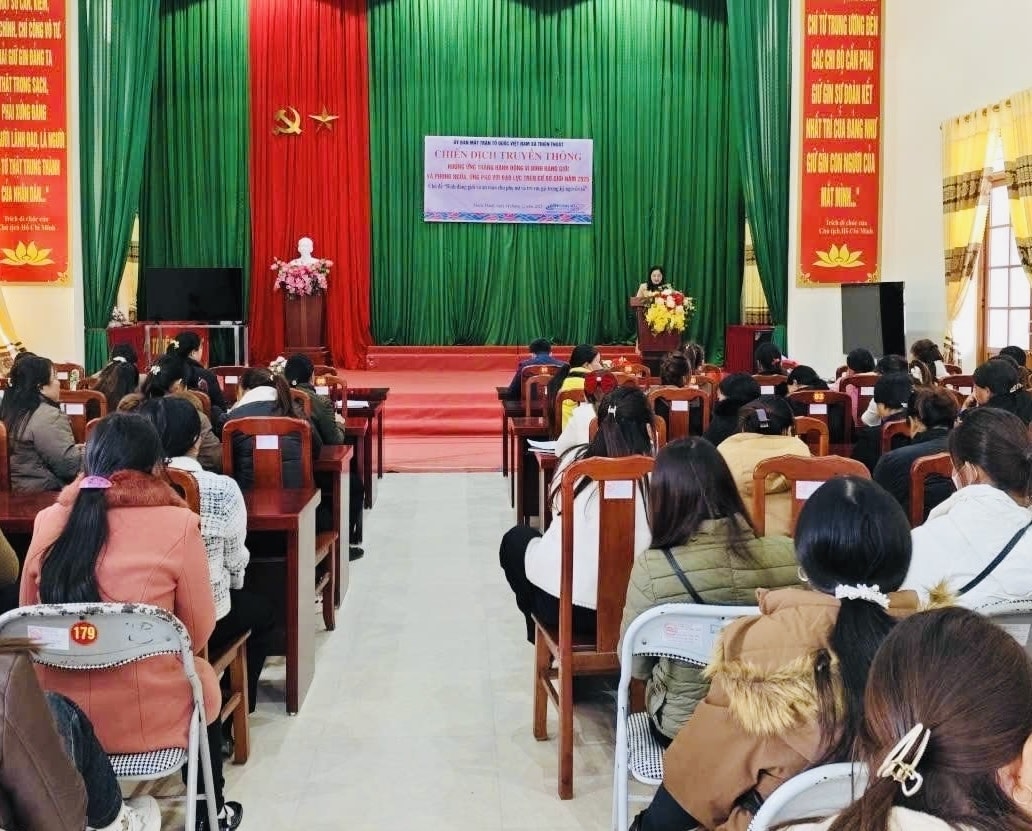 Công tác tuyên truyền phòng chống tảo hôn và hôn nhân cận huyết thống được lồng ghép linh hoạt trong nhiều hội nghị hội thảo