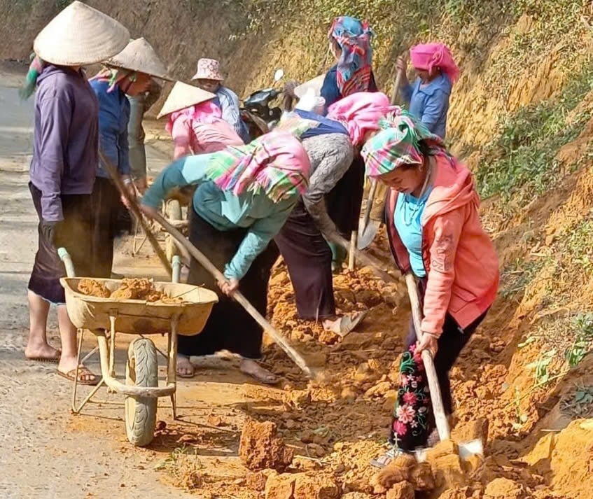 Phụ nữ Mù Cang Chải tích cực tham gia xây dựng nông thôn mới góp phần phát triển KT-XH tại địa phương