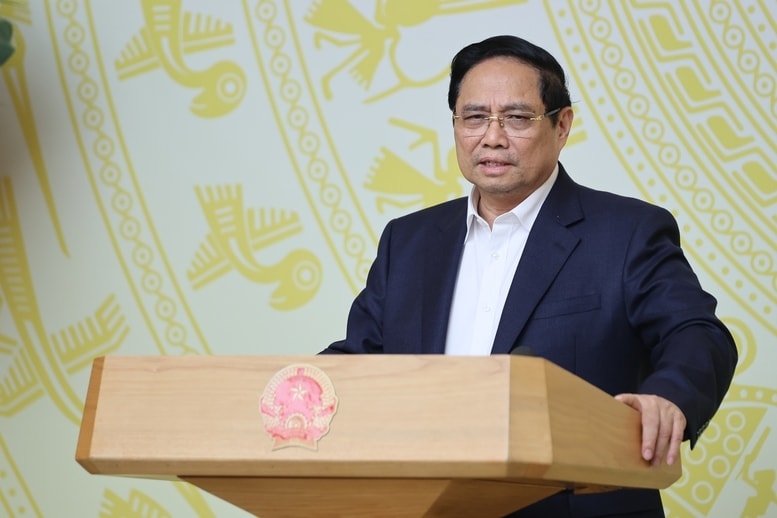 Thủ tướng nêu rõ tinh thần tổ chức Đại hội Thi đua yêu nước toàn quốc lần thứ XI phải đảm bảo trang trọng, nghiêm túc, vui tươi, lành mạnh, đặc sắc, có tính lan tỏa cao, bền vững, an toàn - Ảnh: VGP/Nhật Bắc