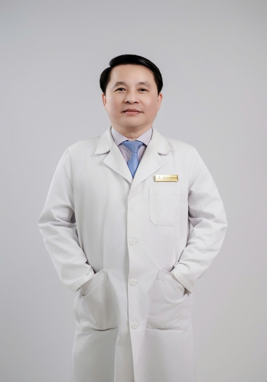 Chân dung TS.BS Tôn Thất Trí Dũng