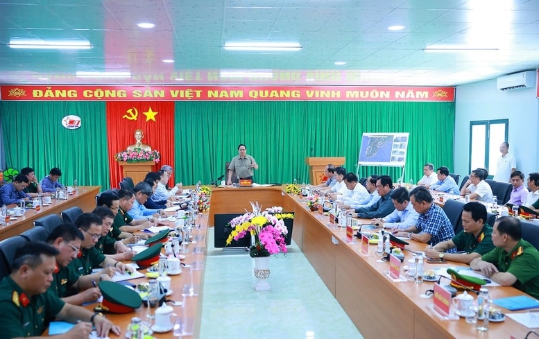 Thủ tướng Phạm Minh Chính chúc quân và dân đảo Thổ Chu năm mới thắng lợi mới, an lành, mạnh khỏe, hạnh phúc; tình quân dân 
