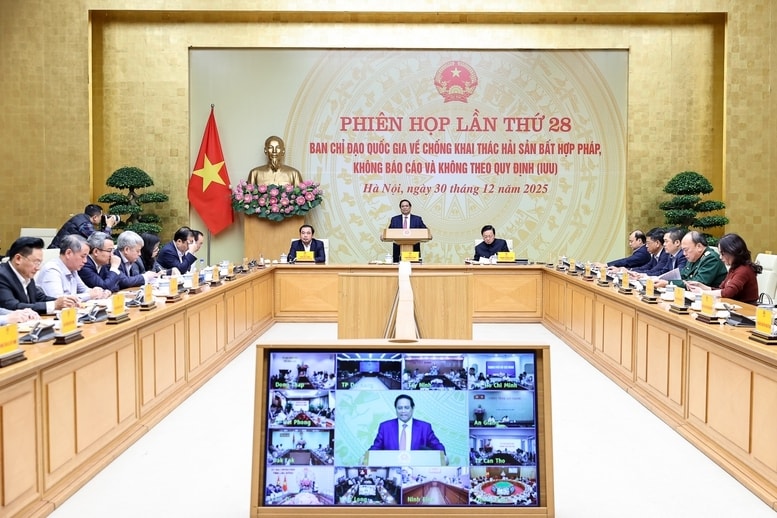 Thủ tướng Phạm Minh Chính chủ trì phiên họp lần thứ 28 của Ban Chỉ đạo quốc gia về chống khai thác hải sản bất hợp pháp, không báo cáo và không theo quy định (IUU) - Ảnh: VGP/Nhật Bắc