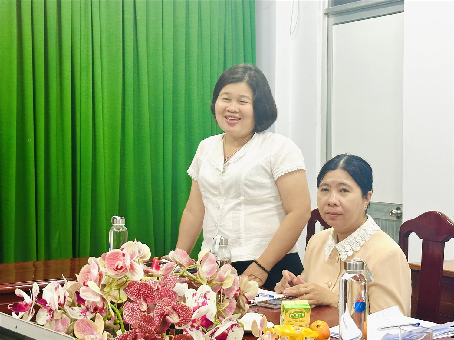 Chi cục trưởng Chi cục Dân số tỉnh Vĩnh Long Lê Thị Thủy nhấn mạnh phải đổi mới cách làm, lấy người dân làm trung tâm và cơ sở là địa bàn trọng điểm triển khai.