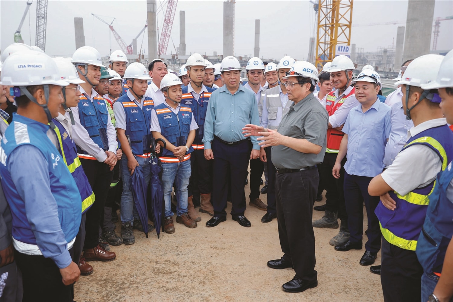 Thủ tướng Chính phủ Phạm Minh Chính thị sát khu vực sân bay Long Thành và các công trình phụ cận (ngày 3/12/2025). Ảnh: VGP/Nhật Bắc
