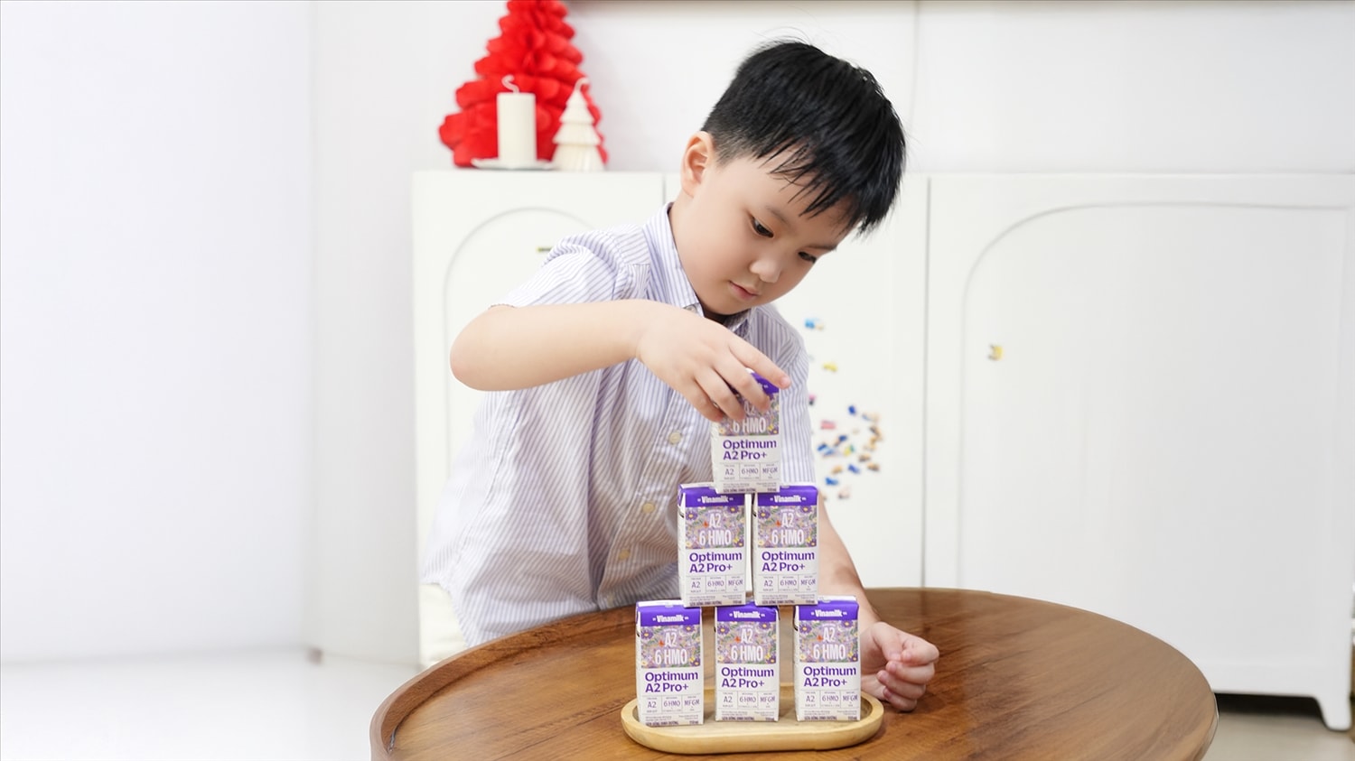 Sự kết hợp của đạm quý A2 – 6 HMO - MFGM & DHA trong Vinamilk Optimum A2 Pro+ giúp củng cố nền tảng phát triển cho trẻ. Ảnh: Vinamilk
