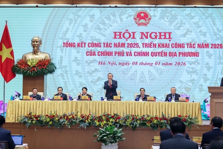 Tổng Bí thư Tô Lâm và các đồng chí lãnh đạo chủ chốt tại Hội nghị toàn quốc Chính phủ và chính quyền địa phương - Ảnh: VGP/Nhật Bắc