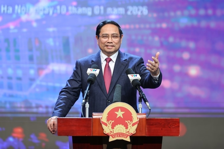 Thủ tướng ghi nhận, đánh giá cao và biểu dương sự nỗ lực và những kết quả đạt được của Đài Truyền hình Việt Nam và các cơ quan báo chí thời gian qua - Ảnh: VGP/Nhật Bắc