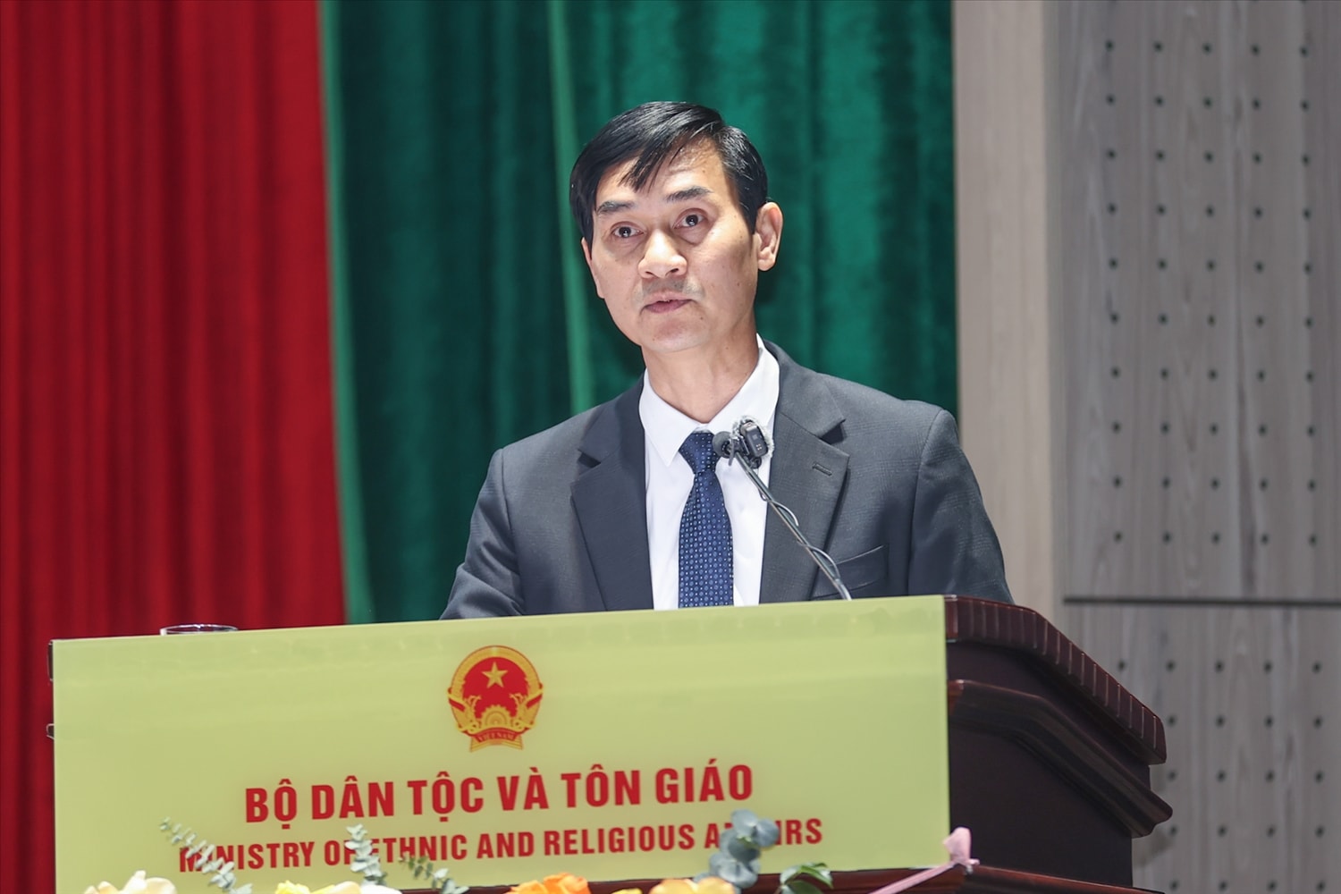 Ông Nguyễn Viết Hưng - Giám đốc Sở Dân tộc và Tôn giáo Sơn La