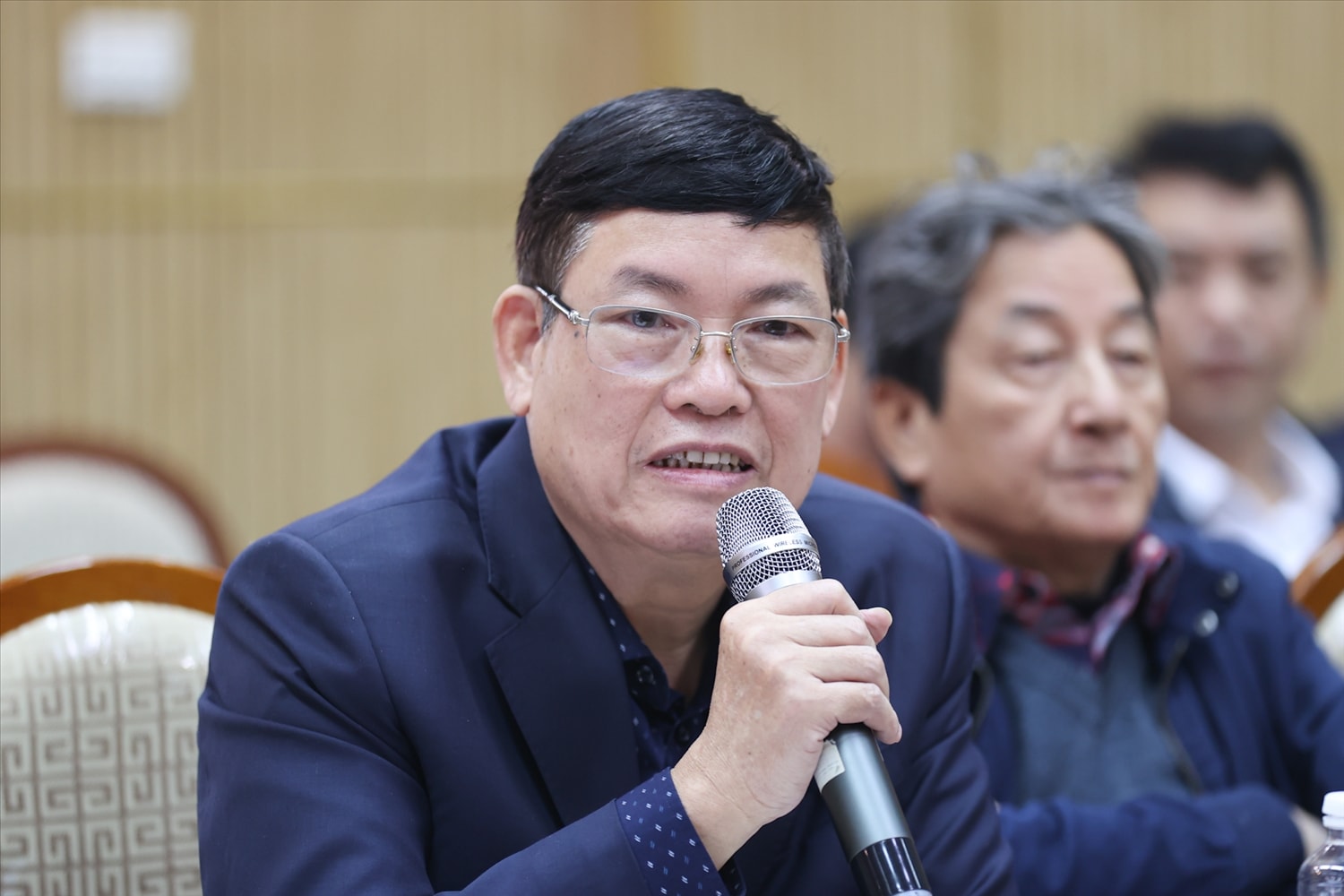 TS Bùi Thanh Hà, nguyên Phó trưởng Ban Tôn giáo Chính phủ phát biểu tại Hội nghị
